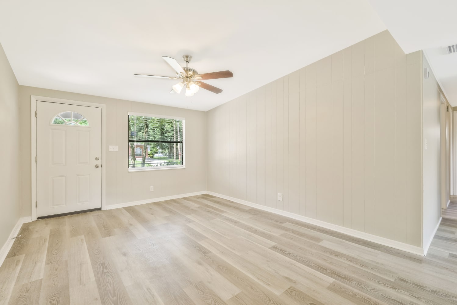 7418 Impala Ln photo 4