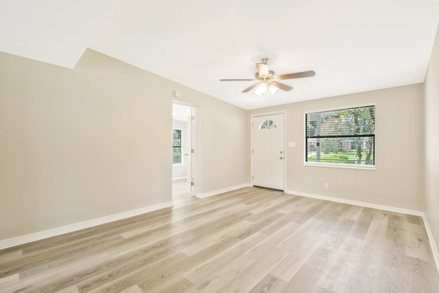 7418 Impala Ln photo 3