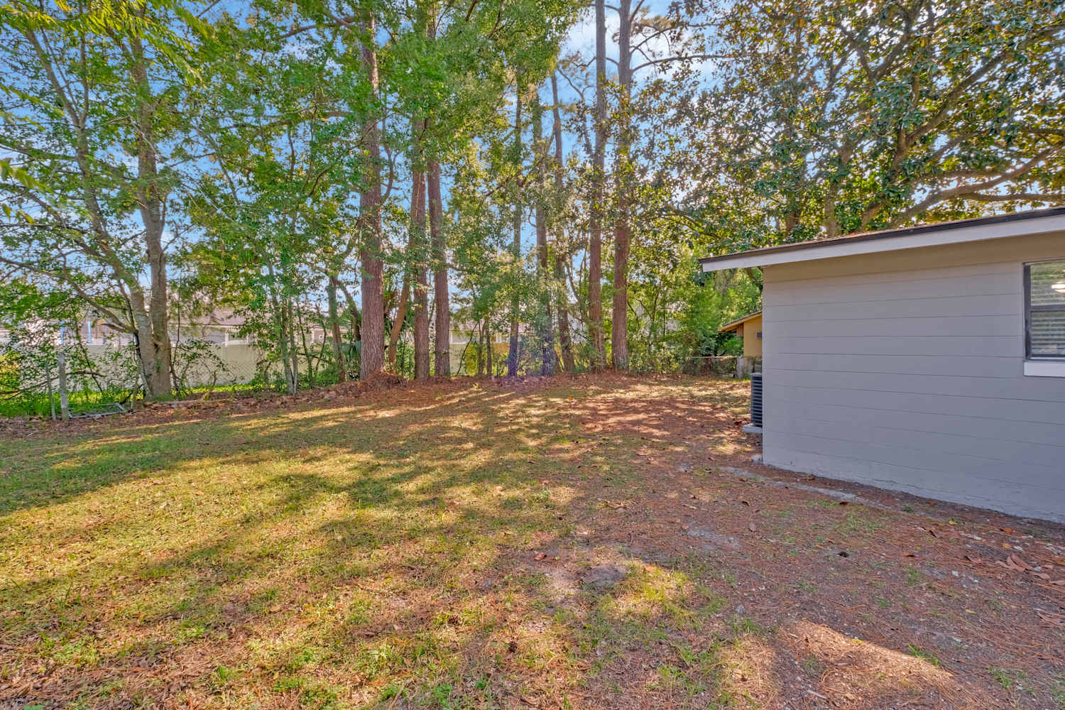 6750 Harlow Blvd photo 5
