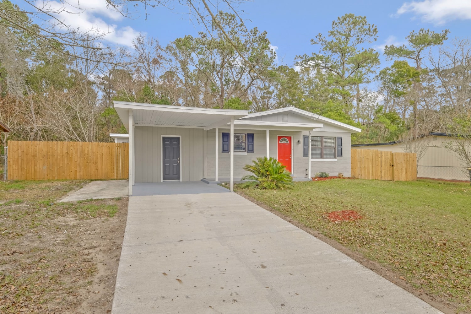 6477 Cooper Ln photo 2