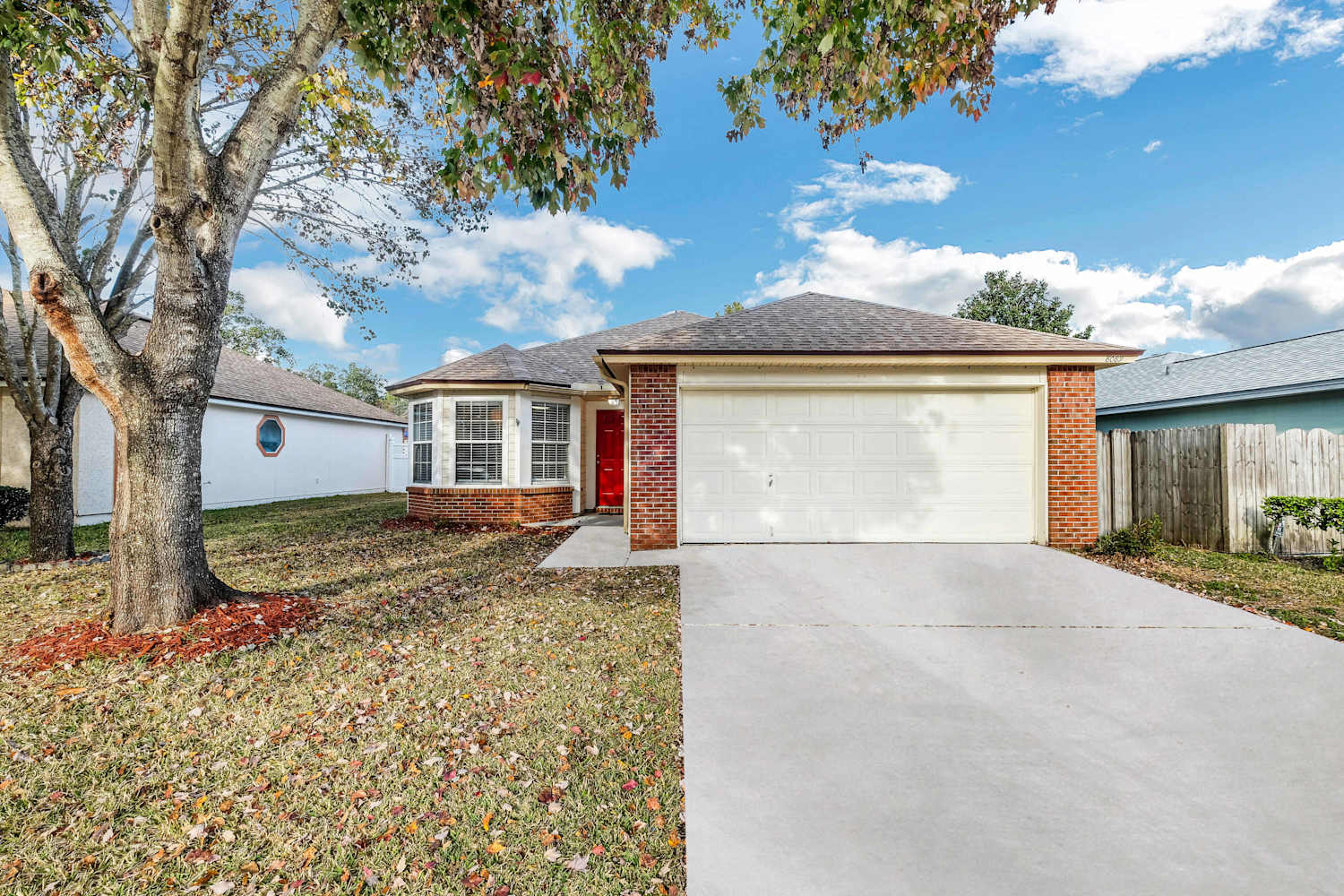 8089 Beaver Creek Dr photo 2