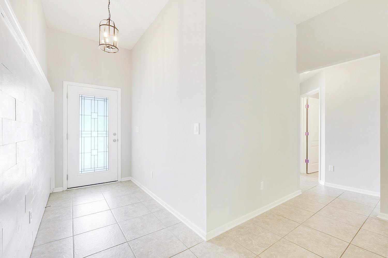 1348 Nochaway Dr photo 2