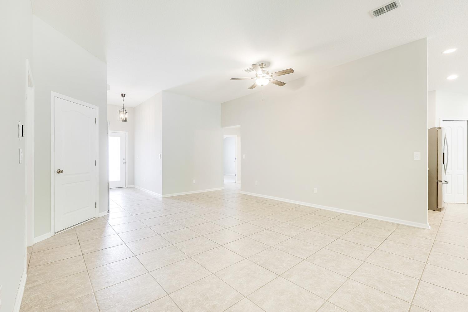 1348 Nochaway Dr photo 5
