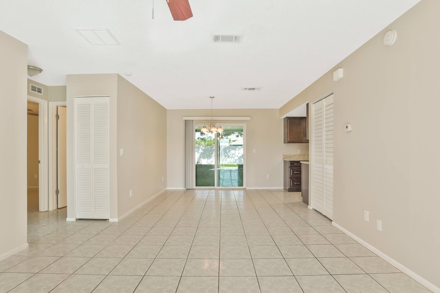 12208 Florida Woods Ln photo 5