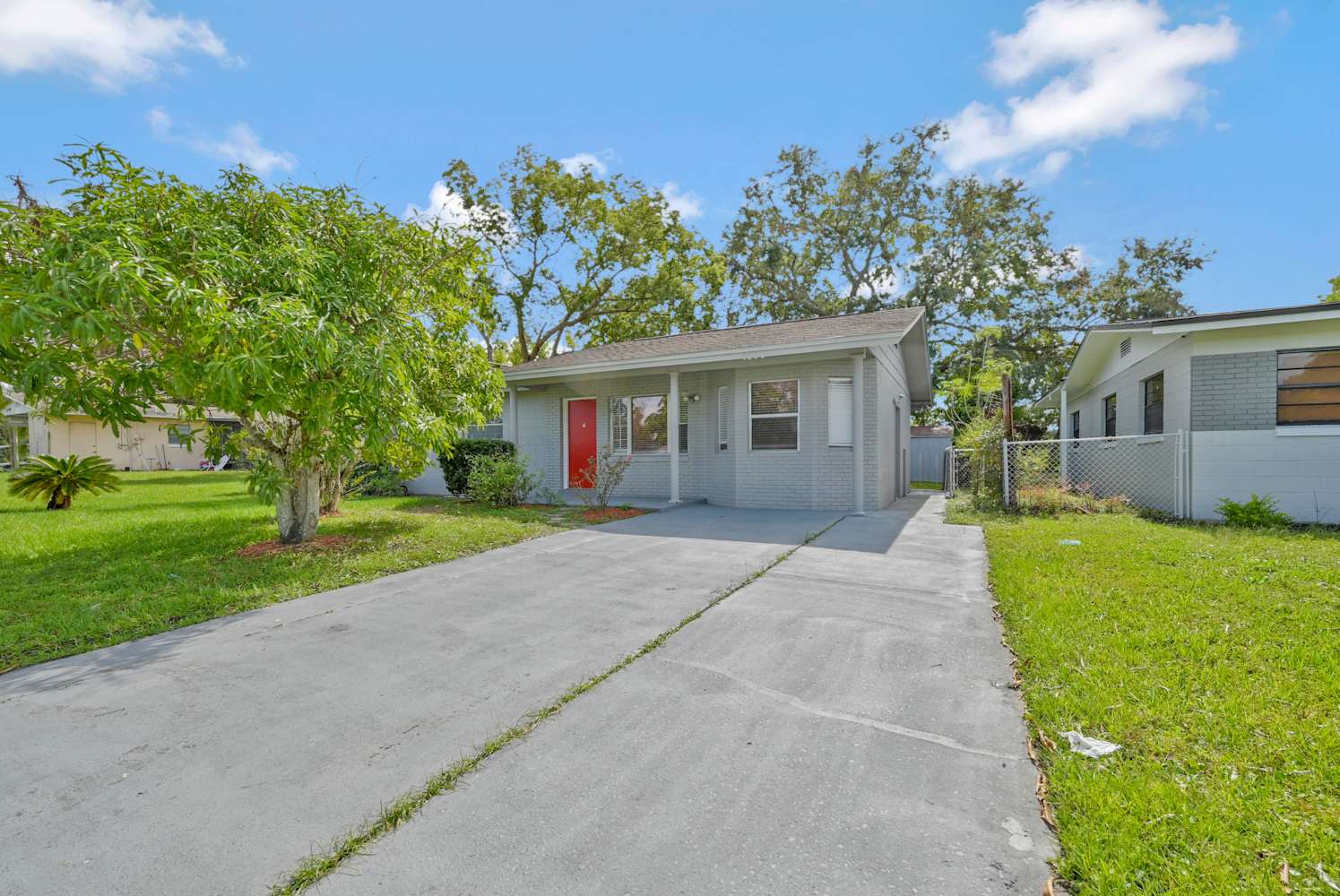 4560 Barley St photo 2