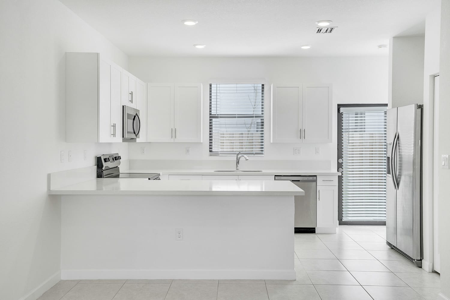 2839 Sw 16 Terr photo 5