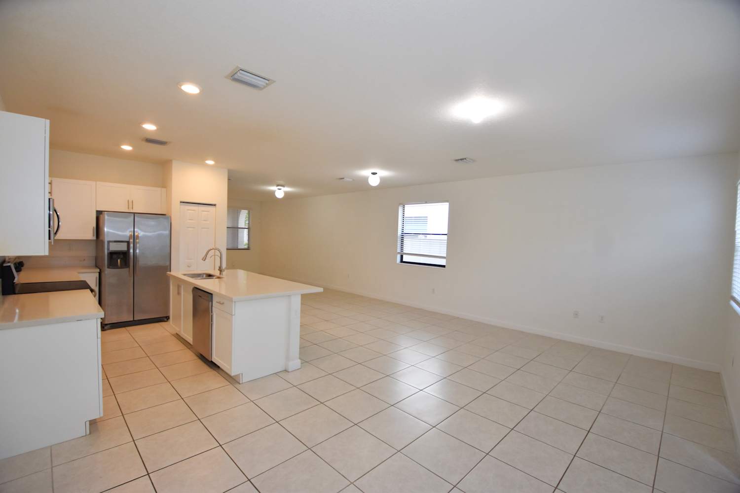 3407 W 109 Pl photo 5