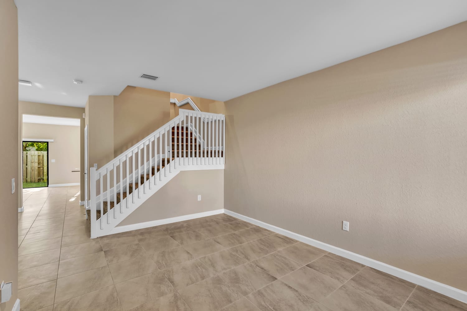20772 Ne 2 Ct photo 5