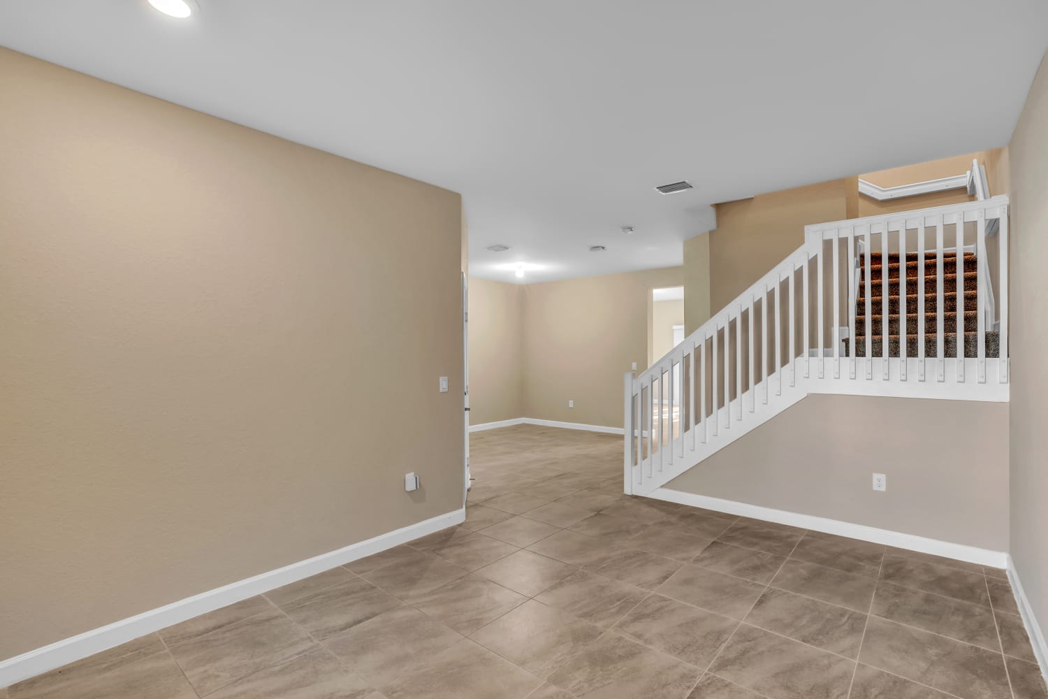 20772 Ne 2 Ct photo 4