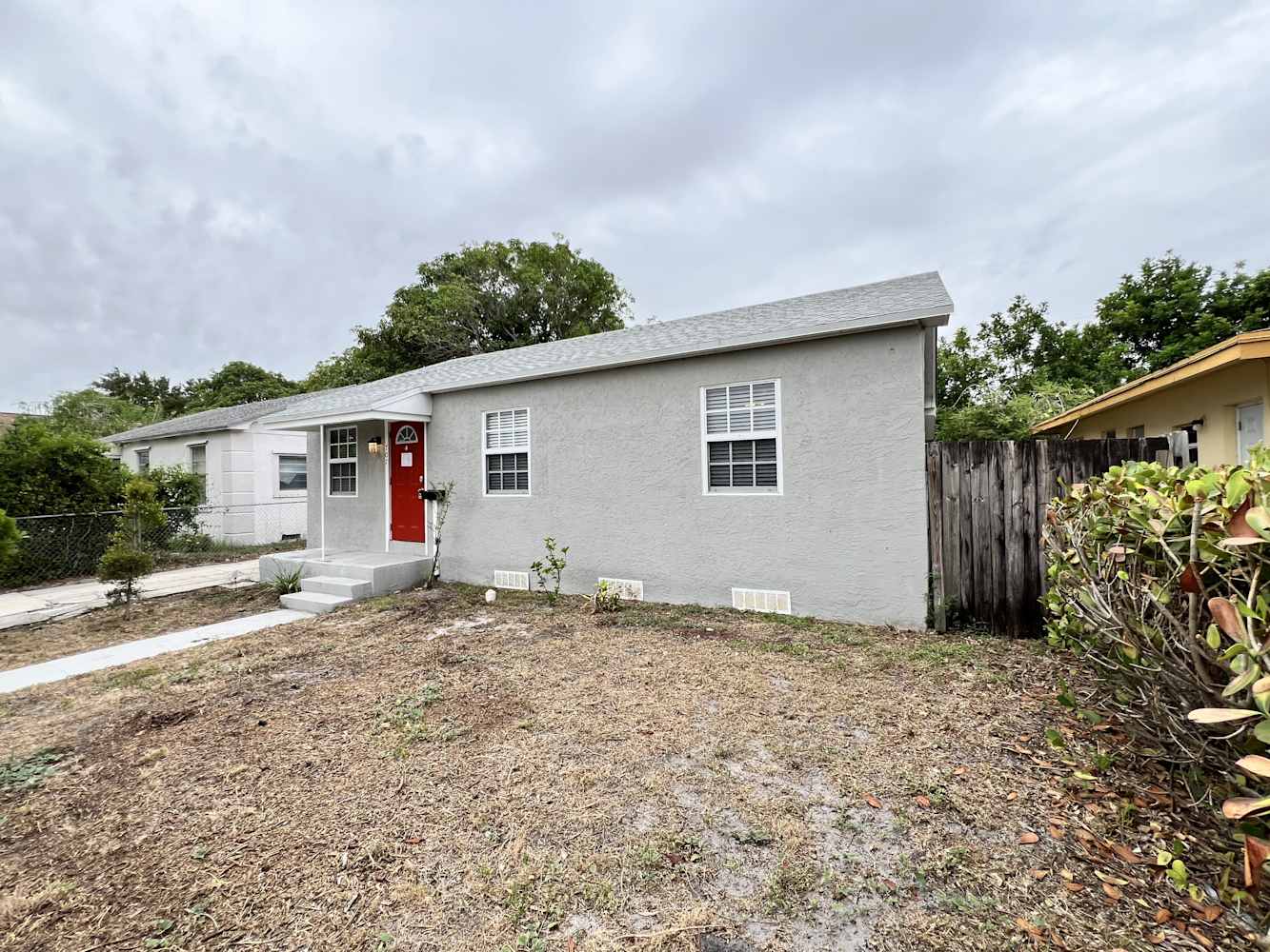 707 40Th St photo 2