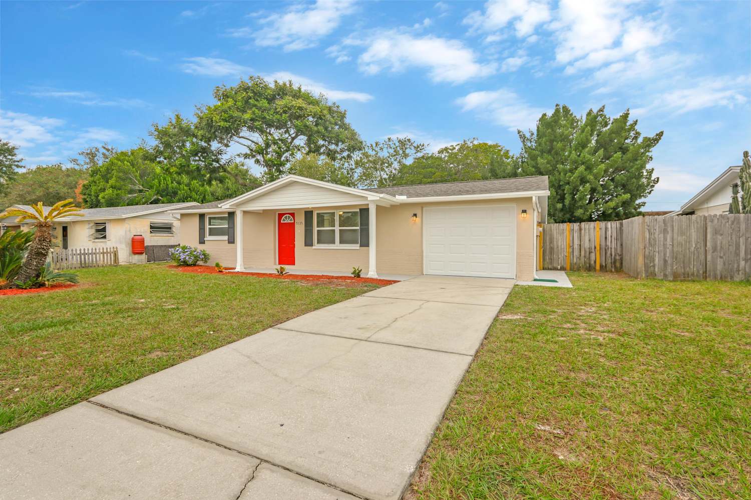 5135 Kiwi Dr photo 3