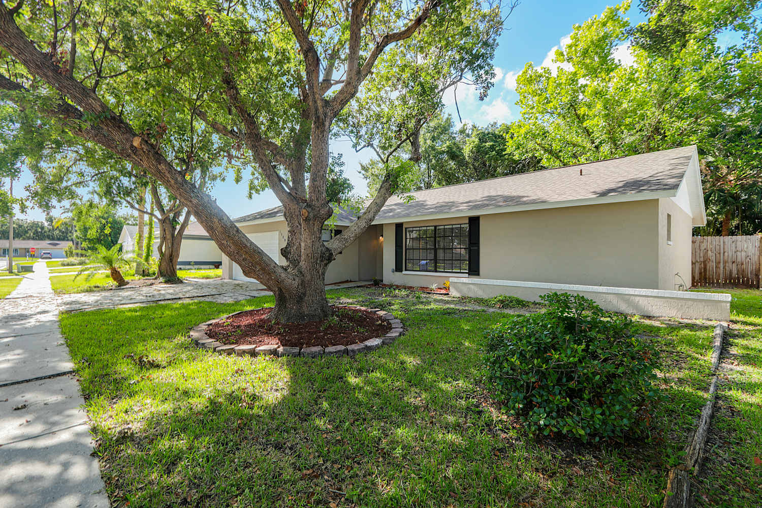 1508 Blueteal Dr photo 3