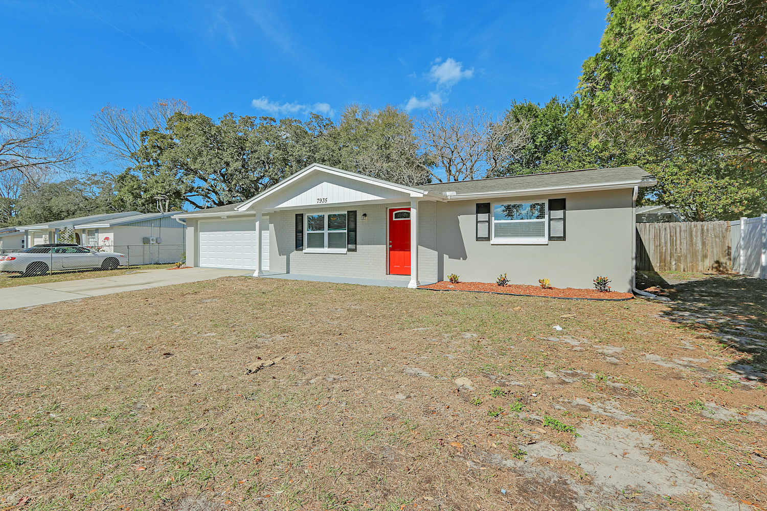 7935 Fox Hollow Dr photo 3
