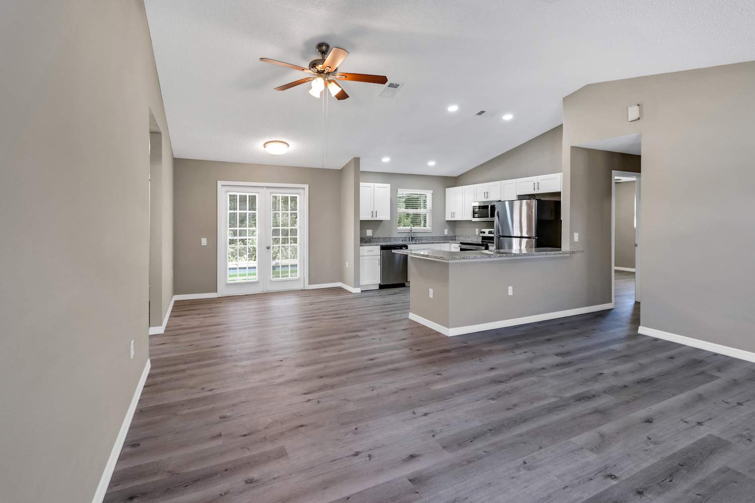 7720 Deer Foot Dr photo 5