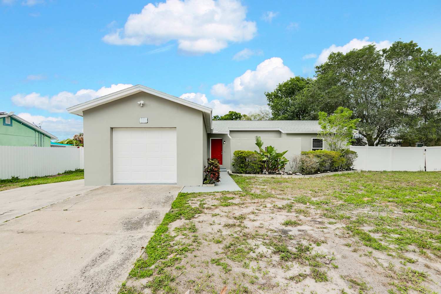 517 Golf And Sea Blvd photo 2