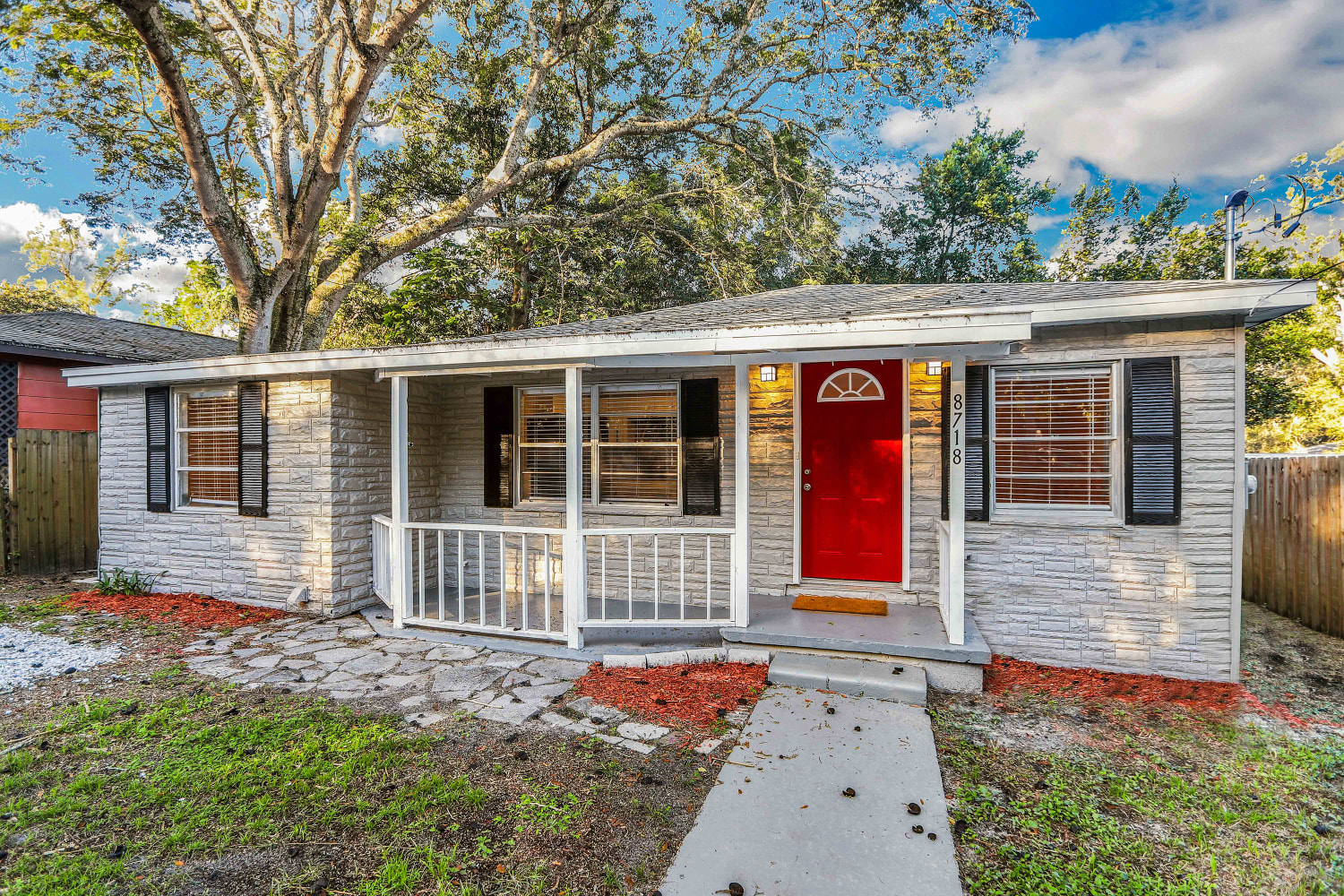 8718 N Mandarine Pl photo 4