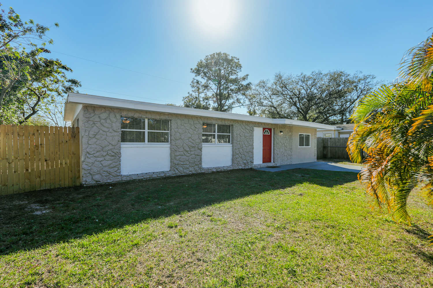 7111 Dellwood Dr photo 3