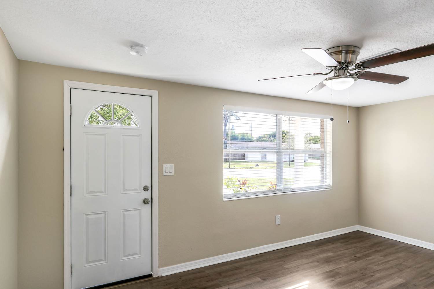 7201 Palisade Dr photo 4
