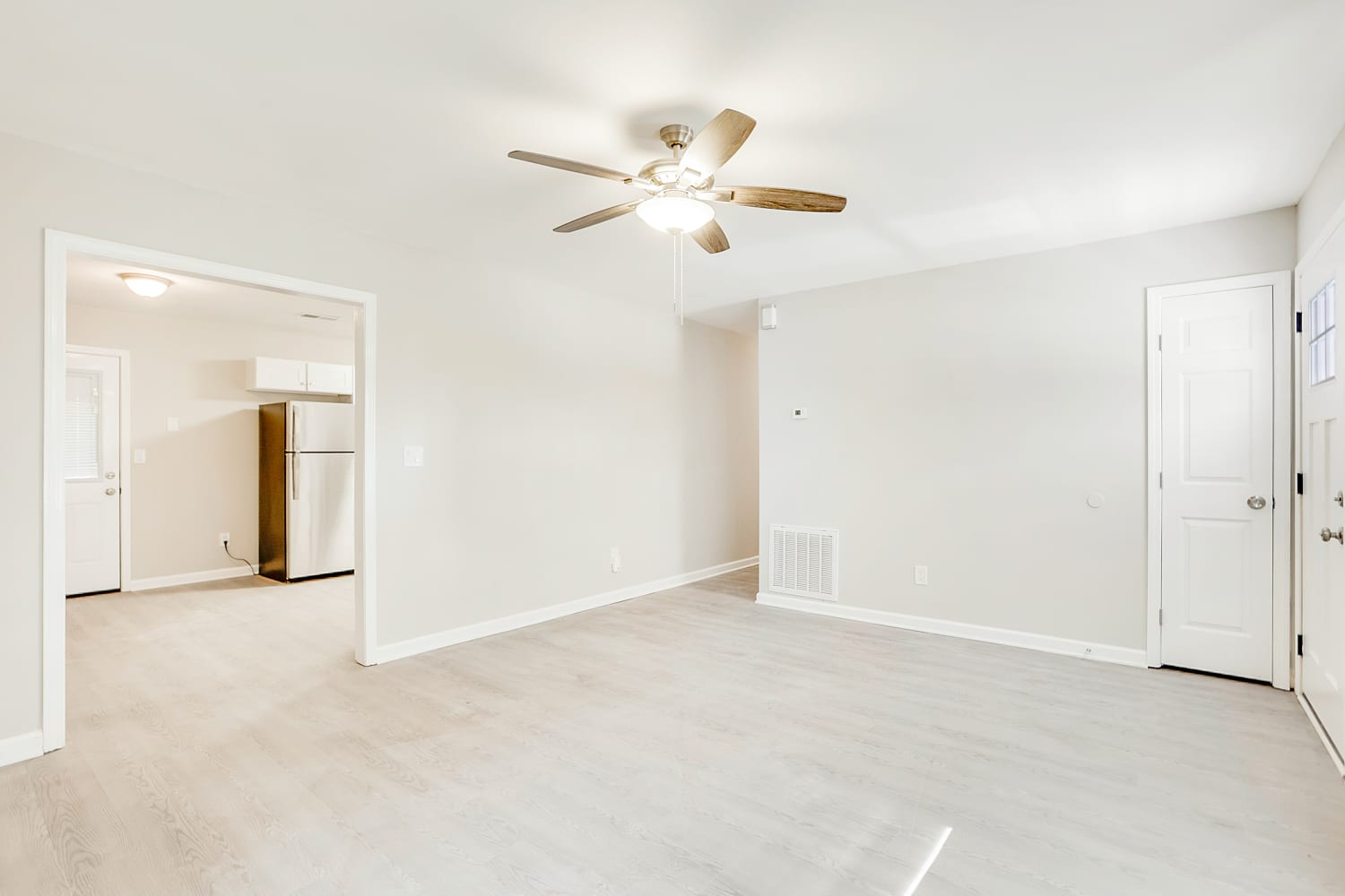 38 Watson Glen Dr photo 5