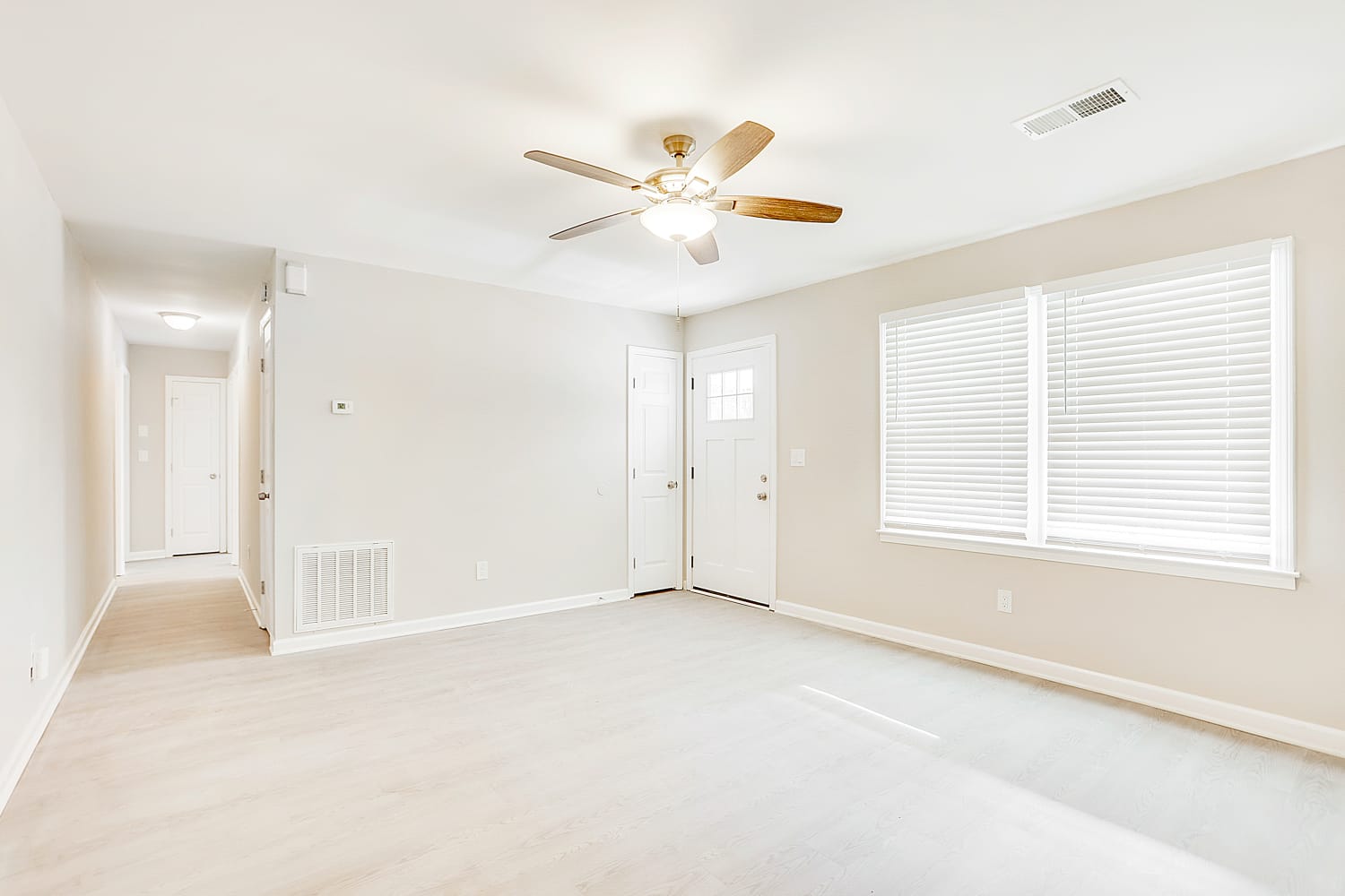 38 Watson Glen Dr photo 3