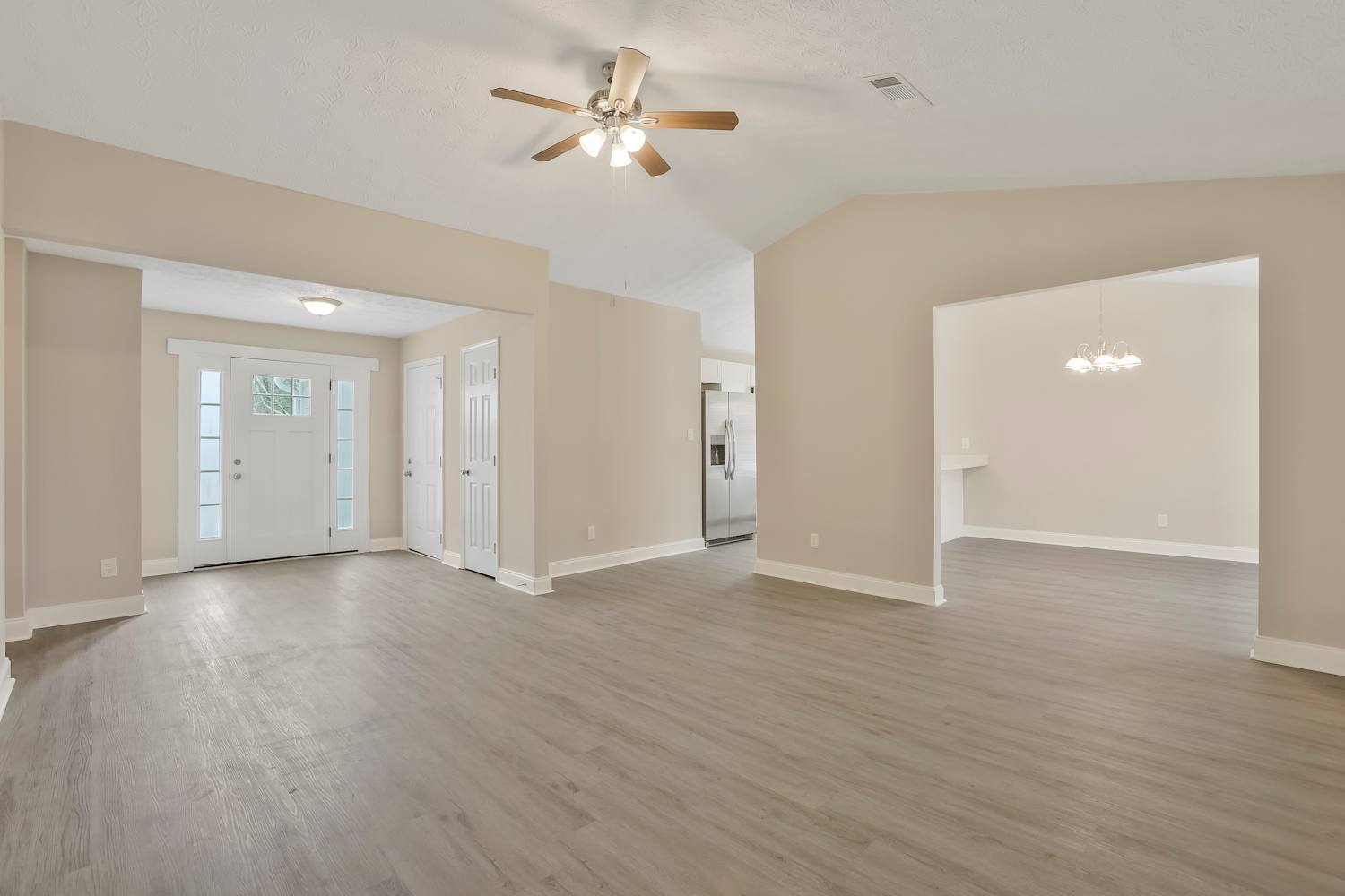 5392 Medena Way photo 5