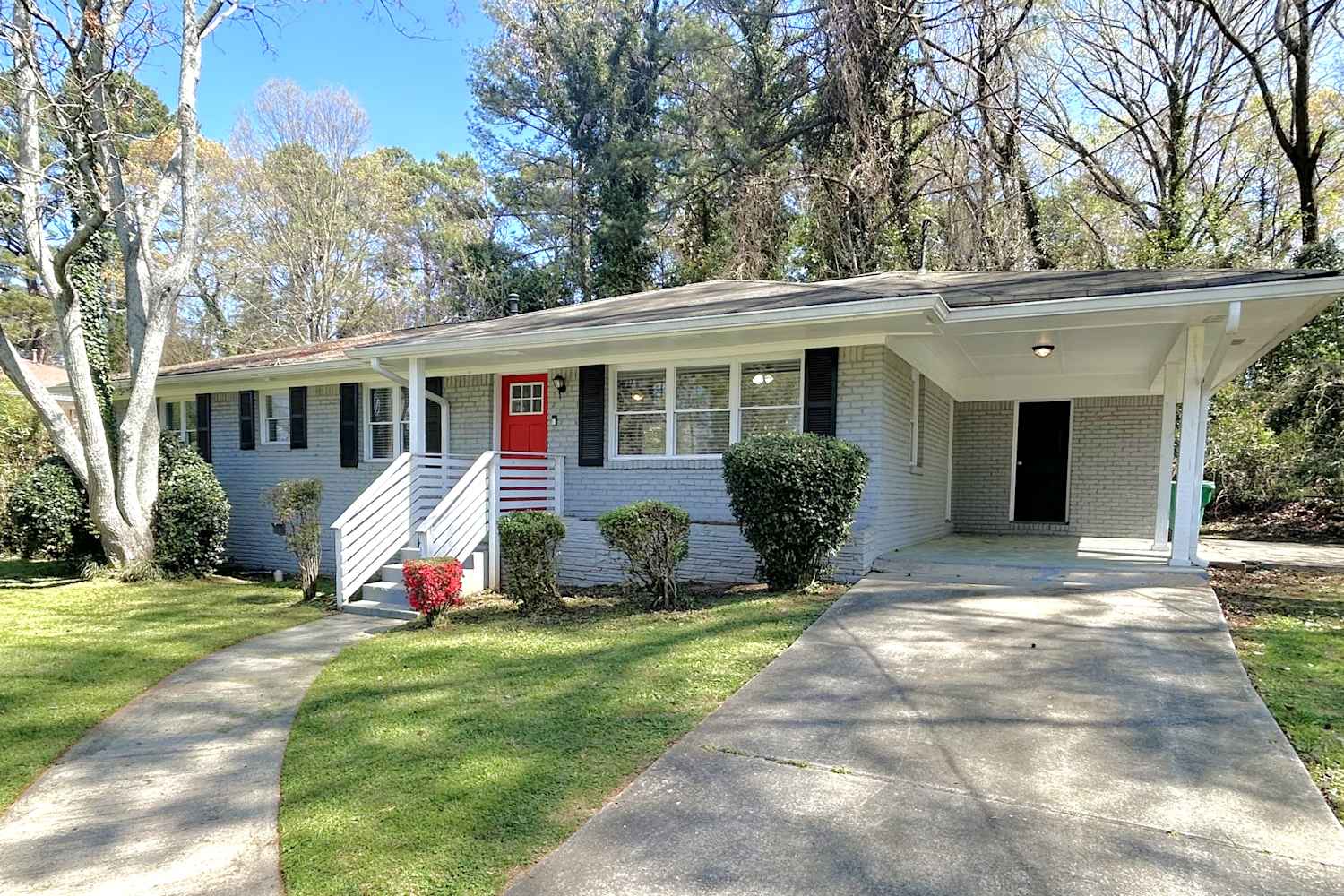 2365 Shamrock Dr photo 3