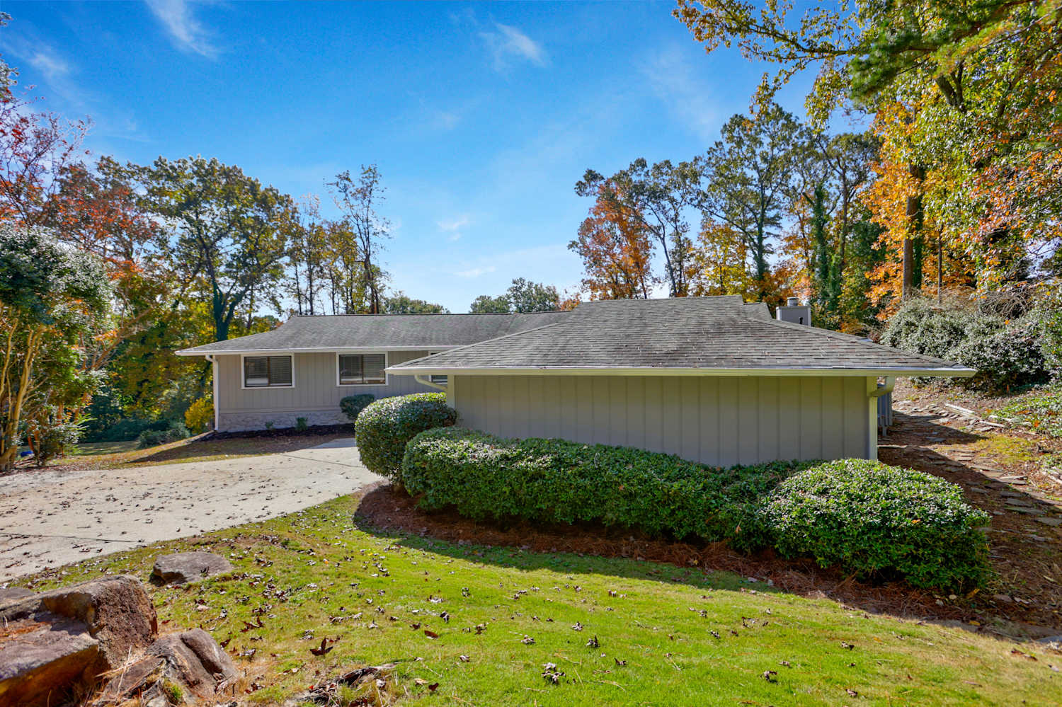 5217 Hidden Hills Ct photo 3