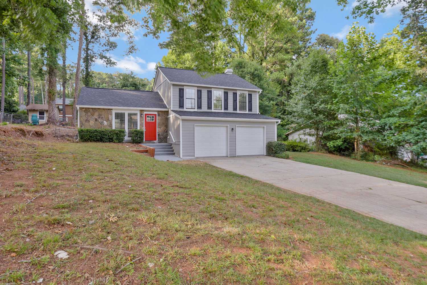 3920 Wood Path Ln photo 2
