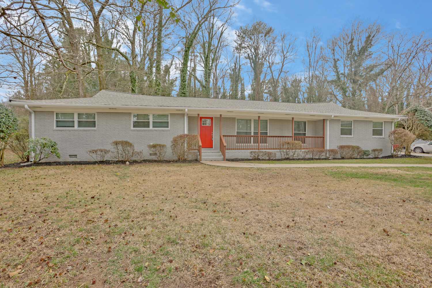 1707 Laurens Dr Sw photo 3