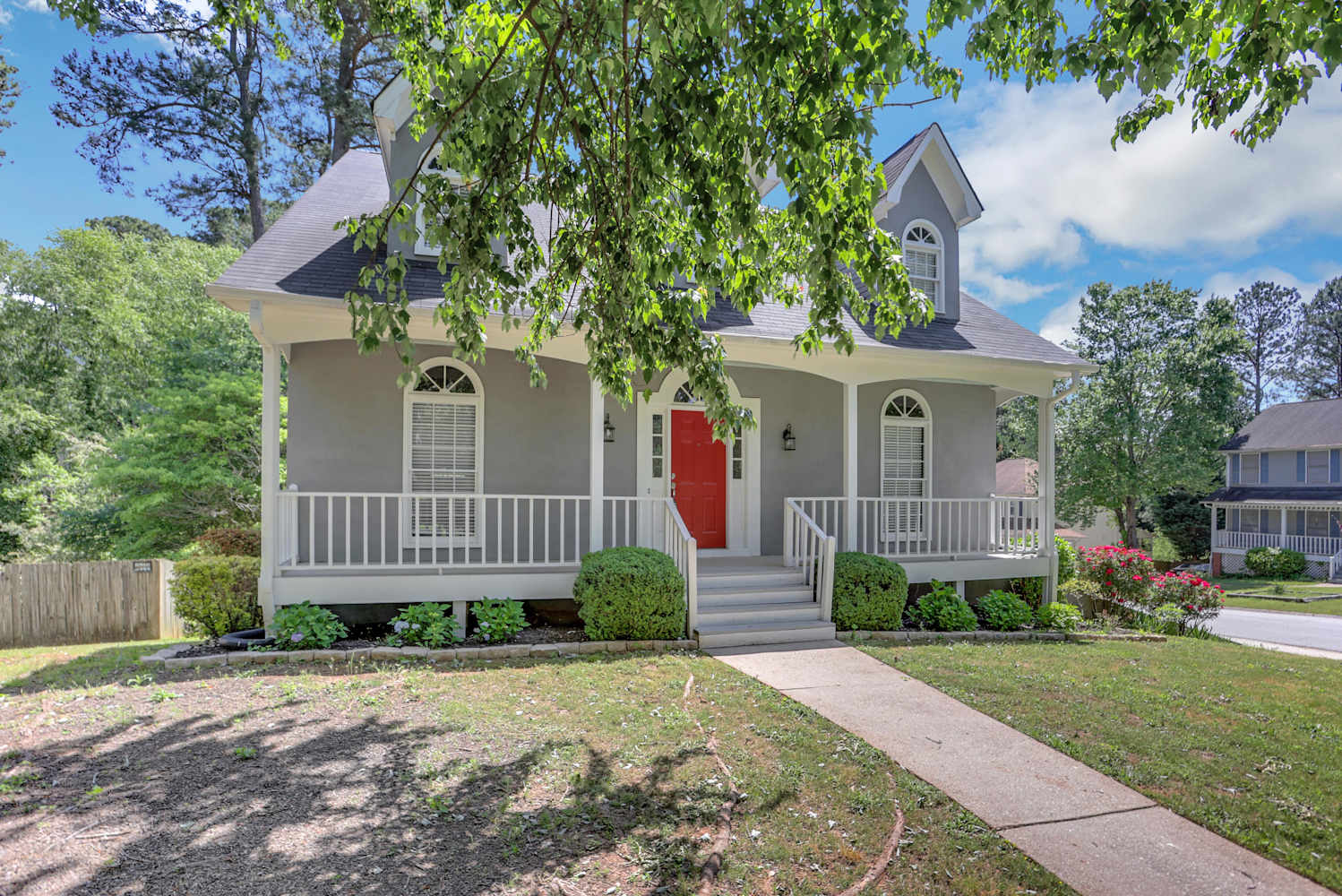 1201 Springmont Ct photo 2