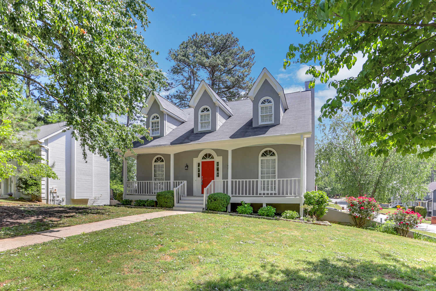 1201 Springmont Ct photo 3