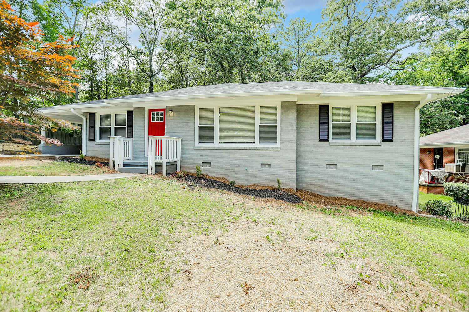 2319 Delowe Dr photo 2