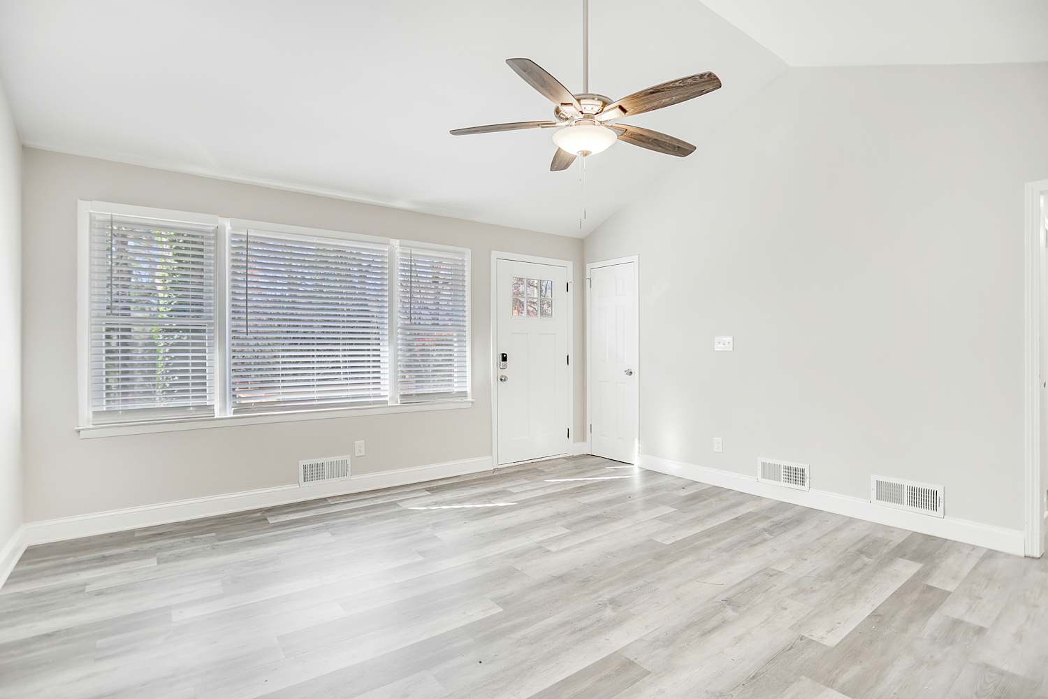 3003 Orion Dr photo 5