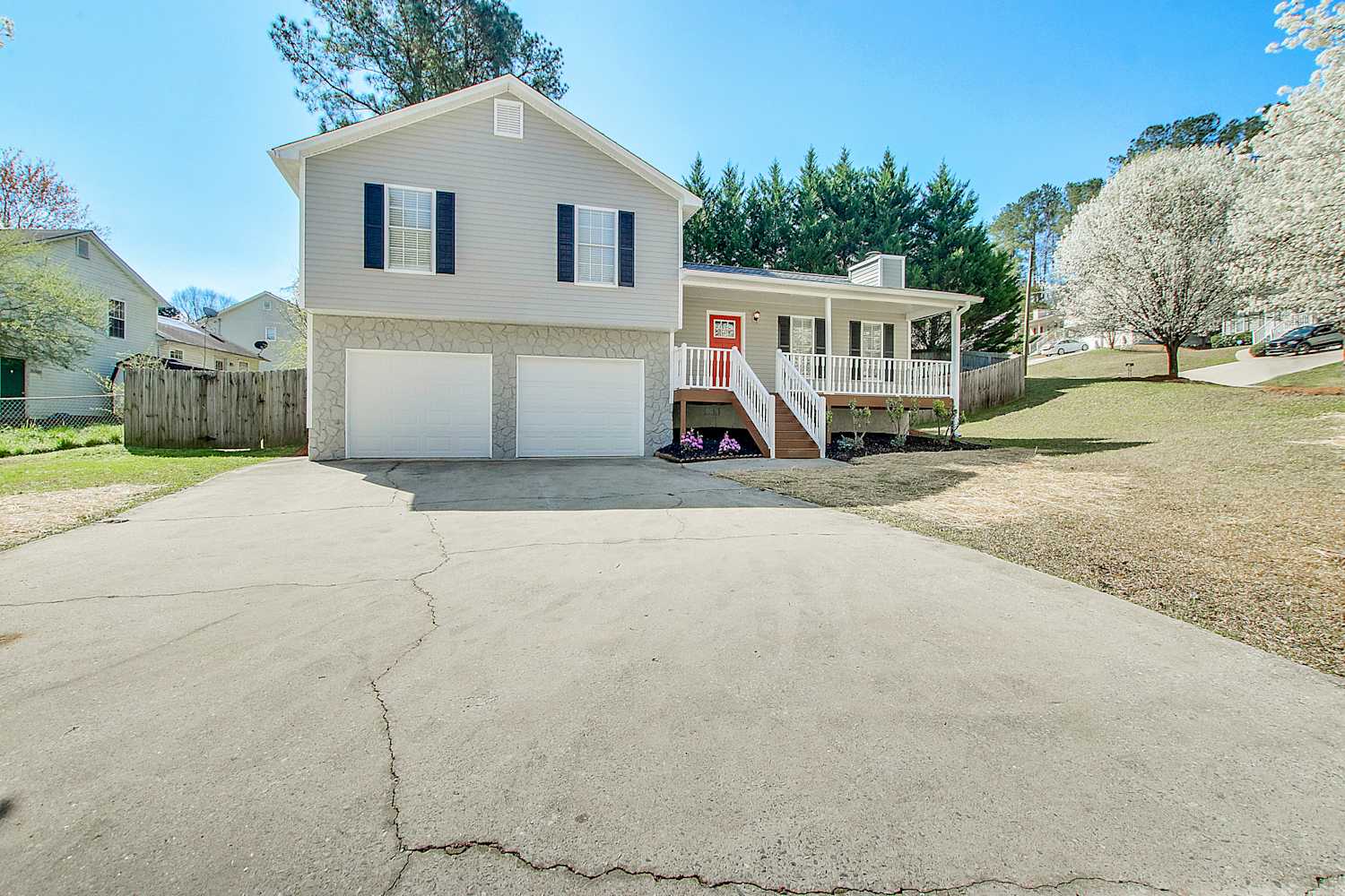 103 Auburn Park photo 2