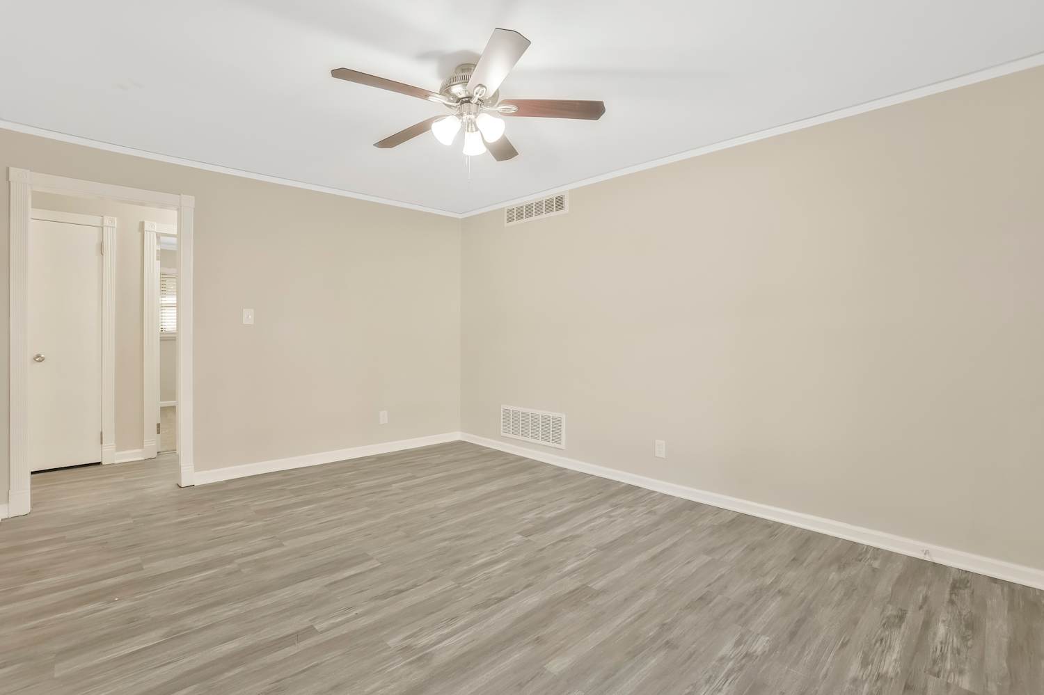 2610 Harmony Way photo 5