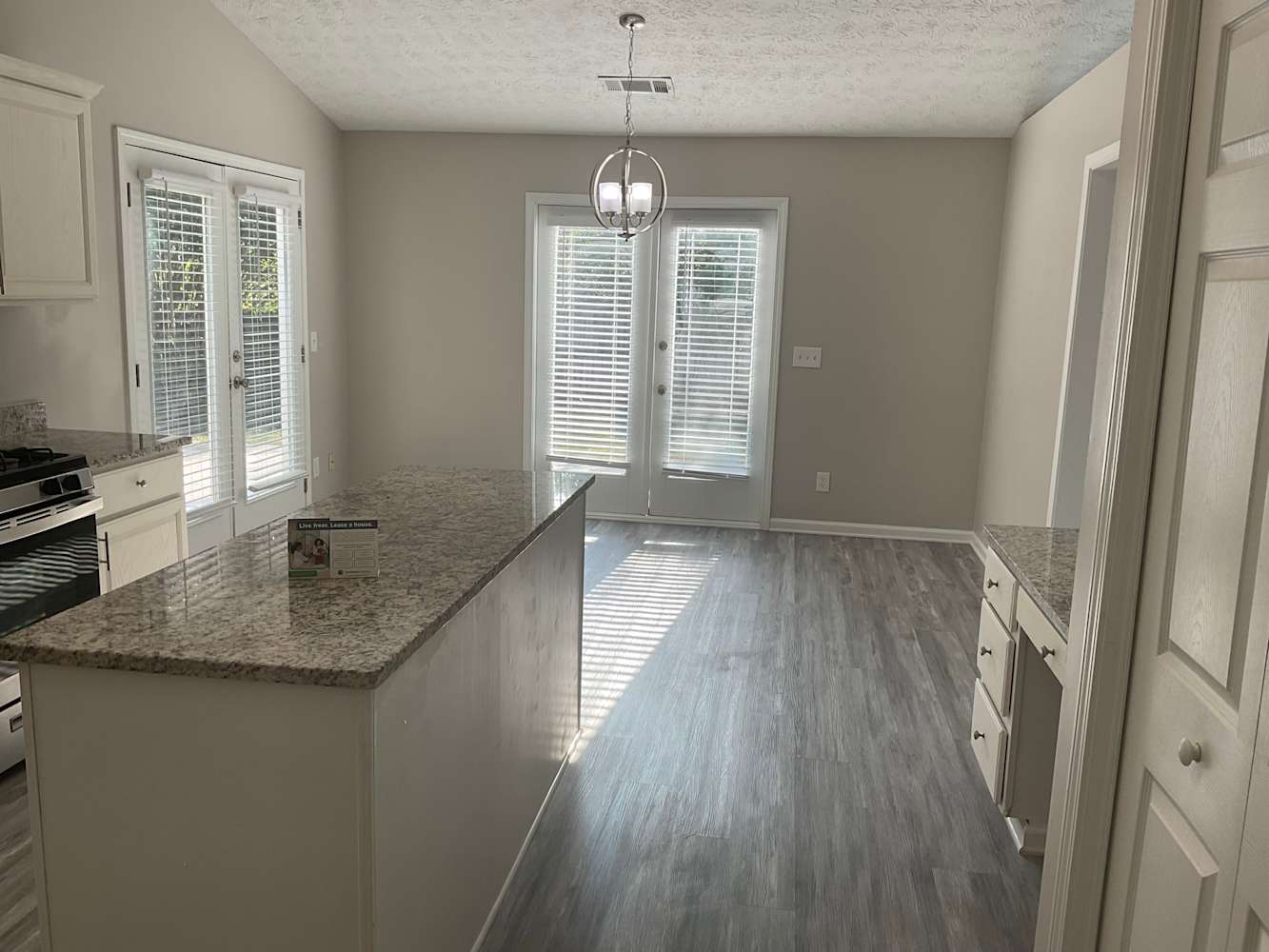 1871 Anmore Xing Nw photo 4