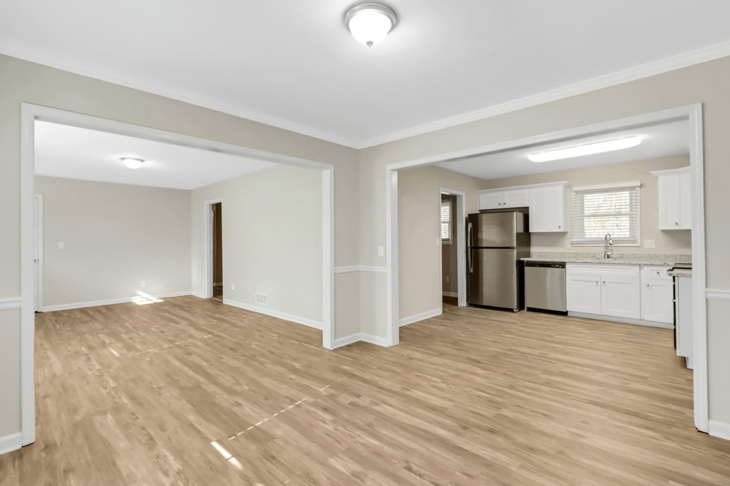 3782 Lake Dr photo 5