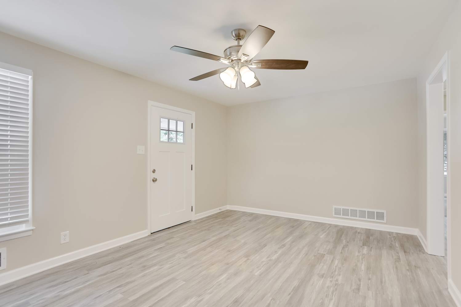 3459 Brookfield Ln photo 5