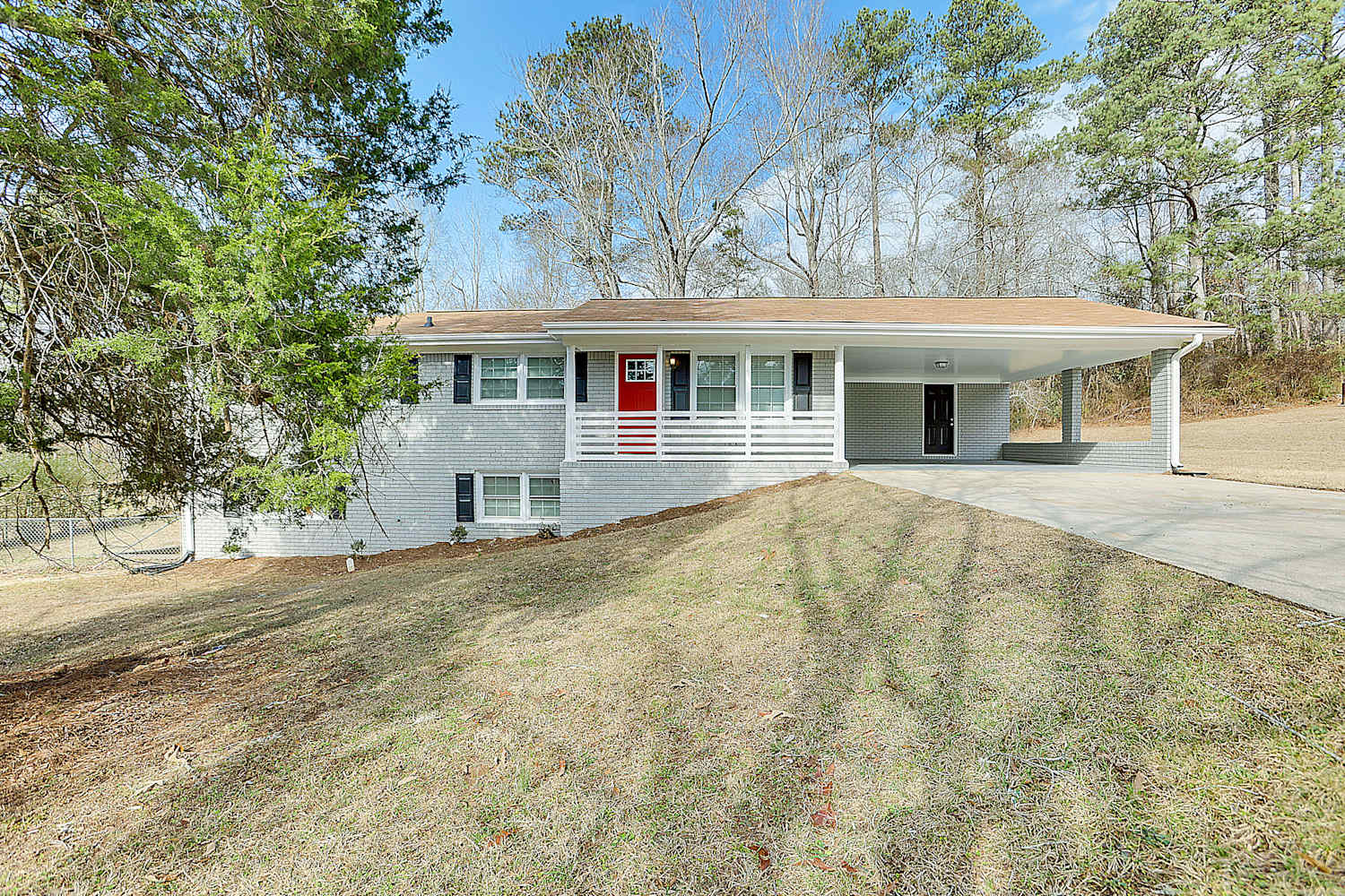 116 Rosewood Dr photo 2
