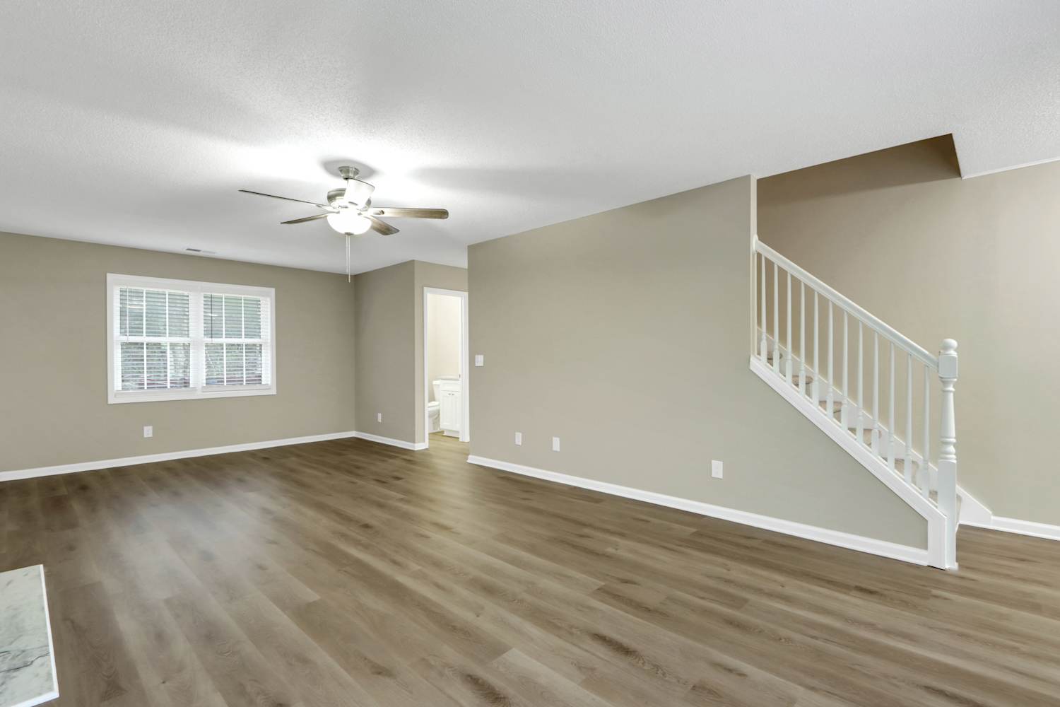 675 Clemson Ln photo 3