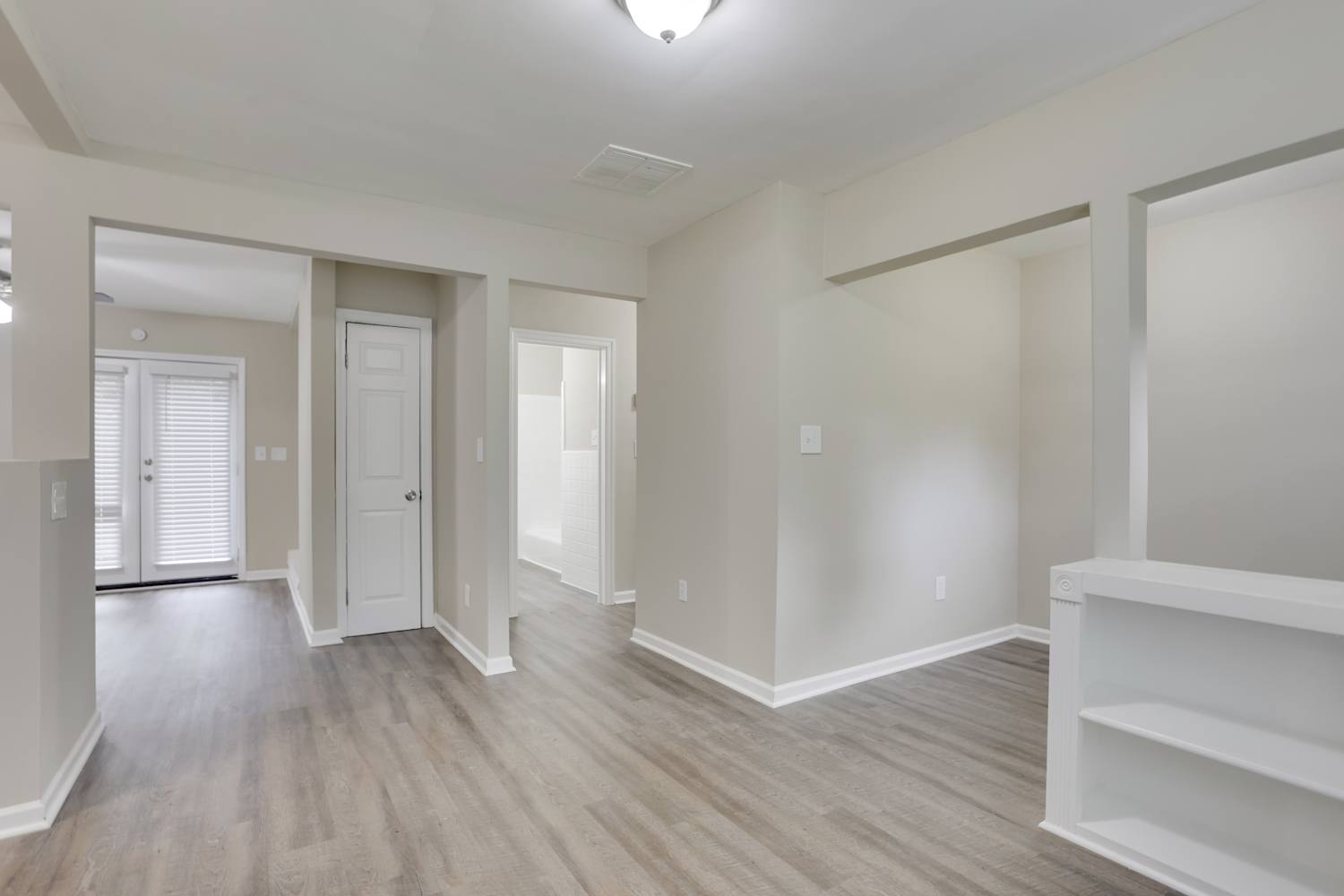 1266 Richard Rd photo 5