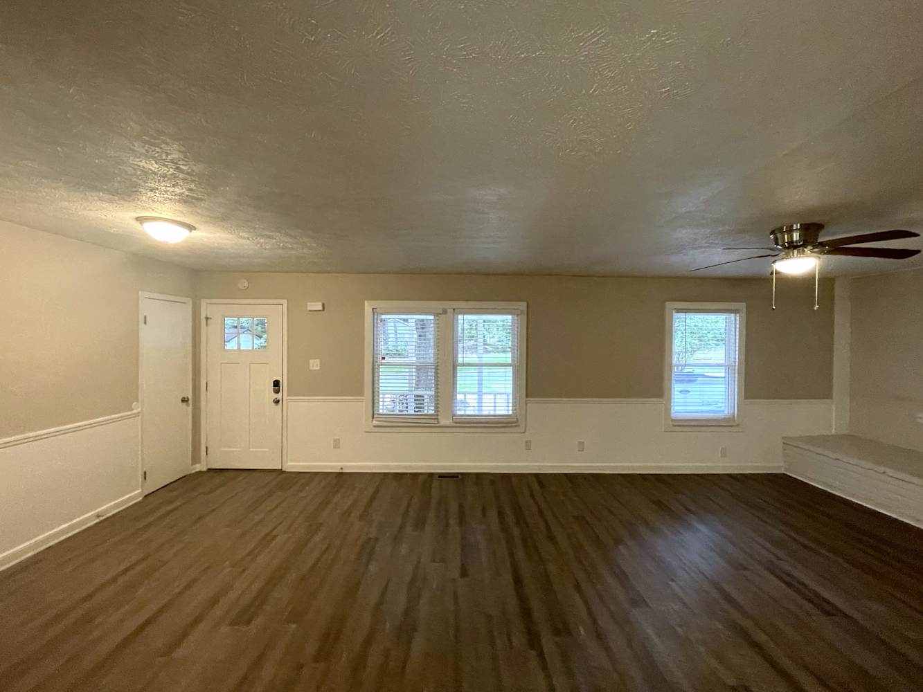 3172 Fern Valley Dr Sw photo 2