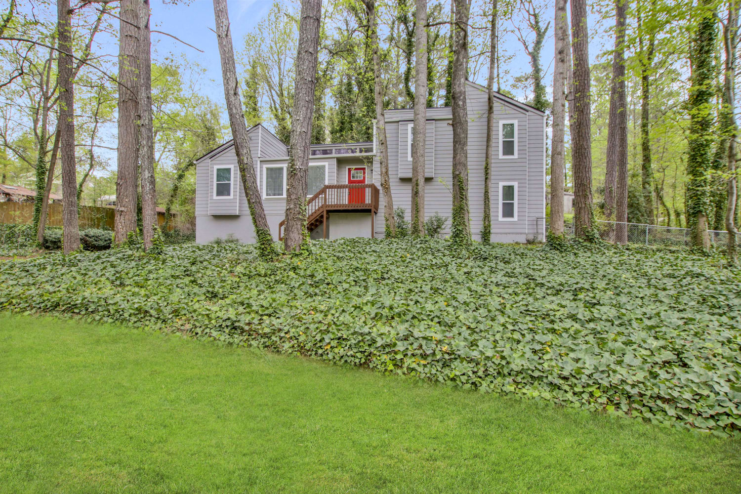 2980 Wayward Dr photo 3