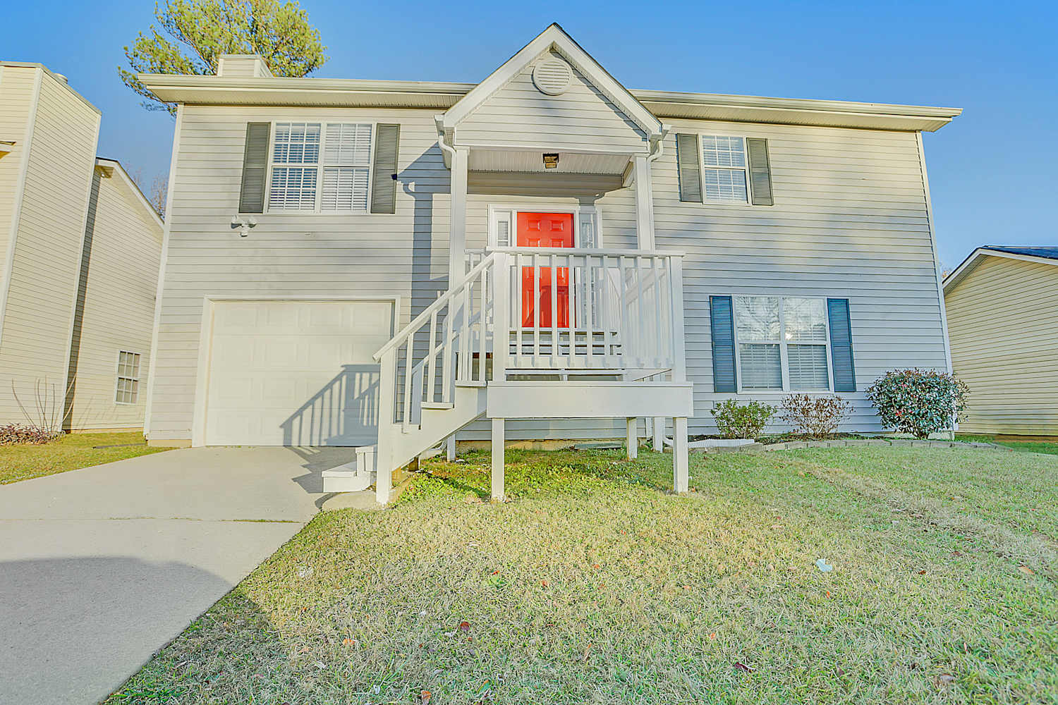 1596 Cobbs Creek Ln photo 2