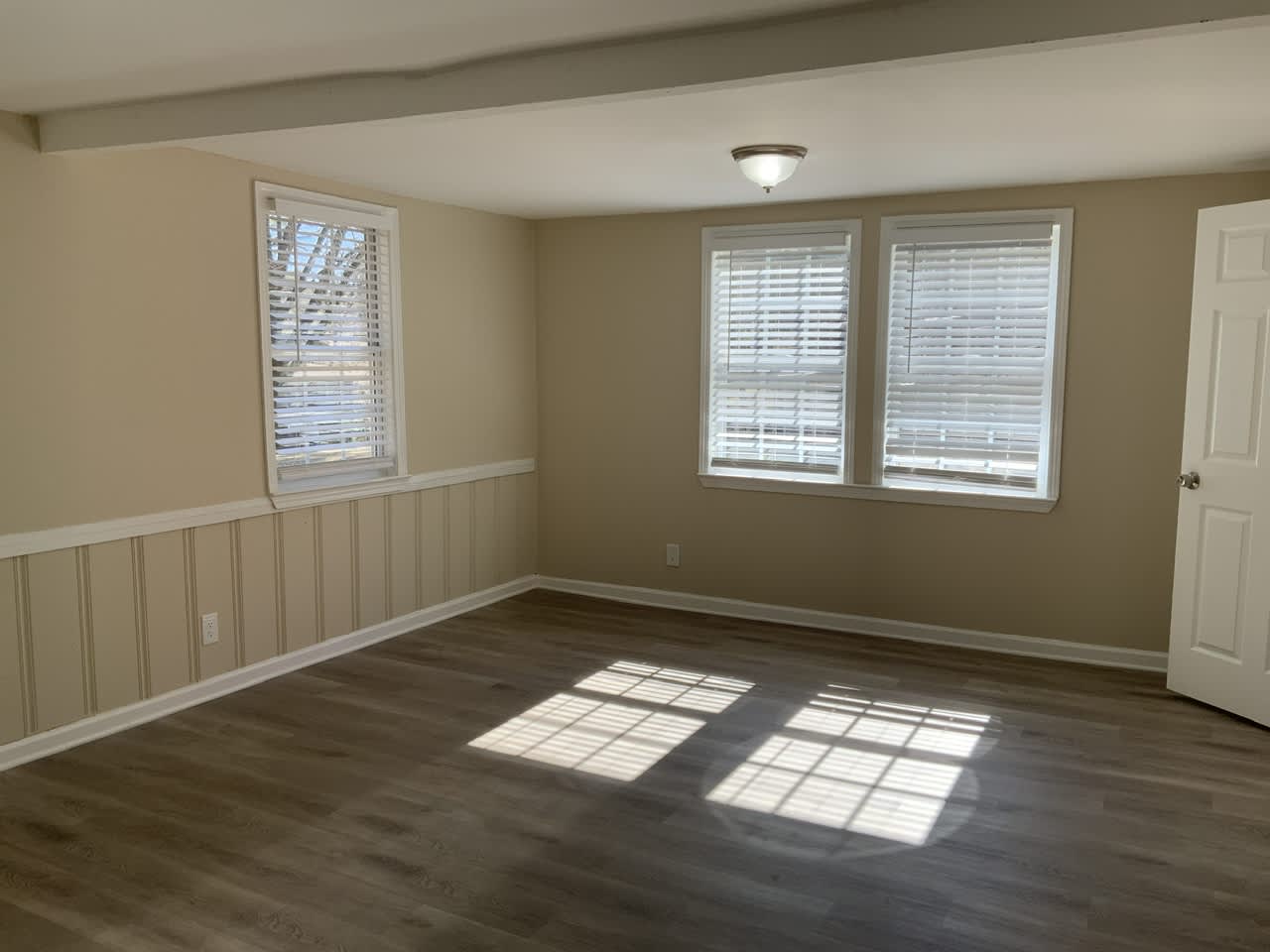2493 Romain Way photo 5
