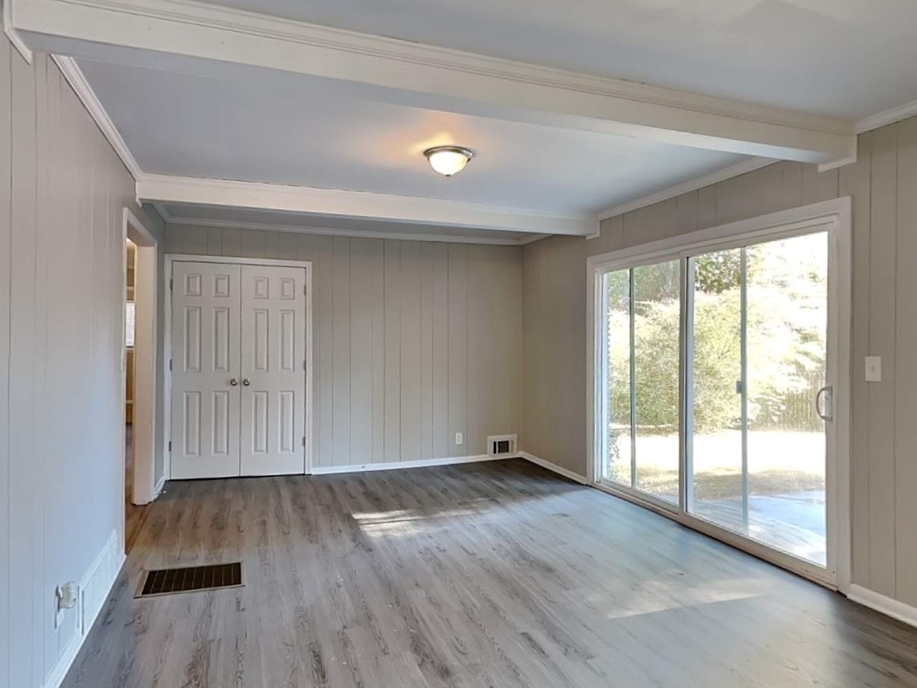 1804 Timothy Dr Sw photo 5