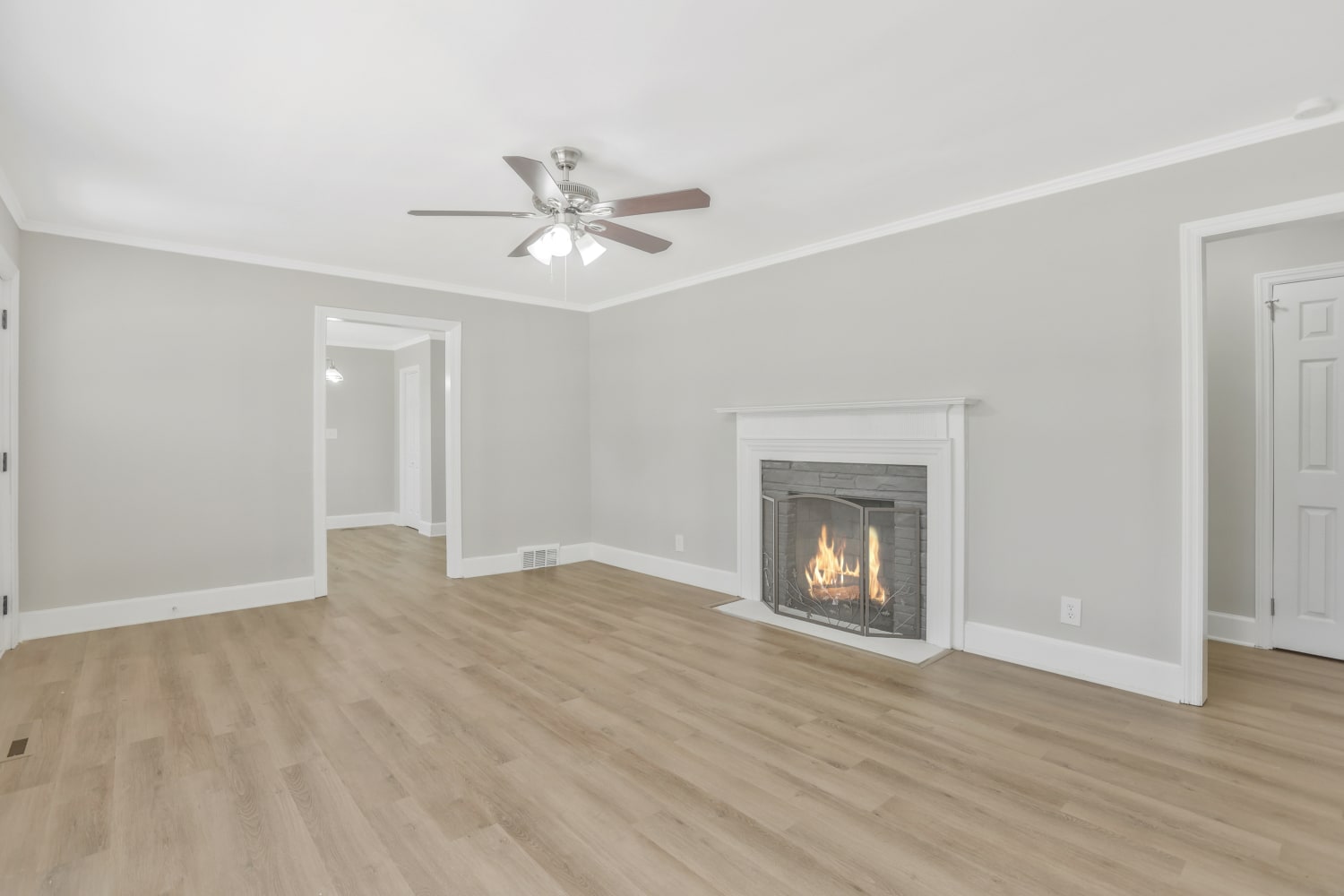 4108 Campbell St Ne photo 4