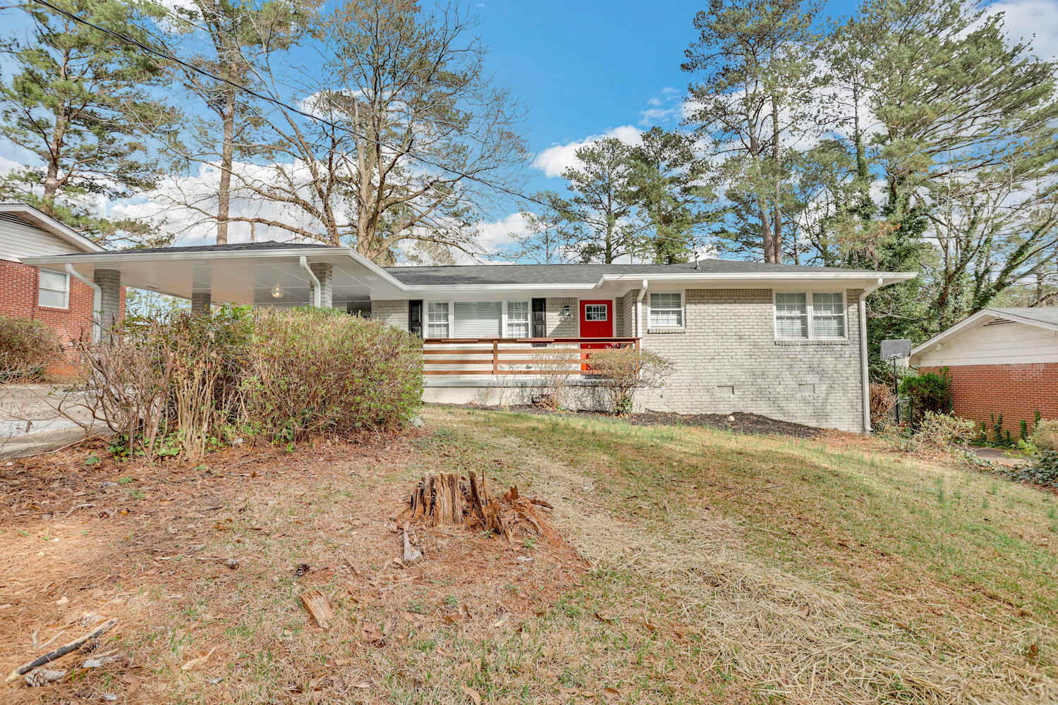 2160 Shamrock Dr photo 2