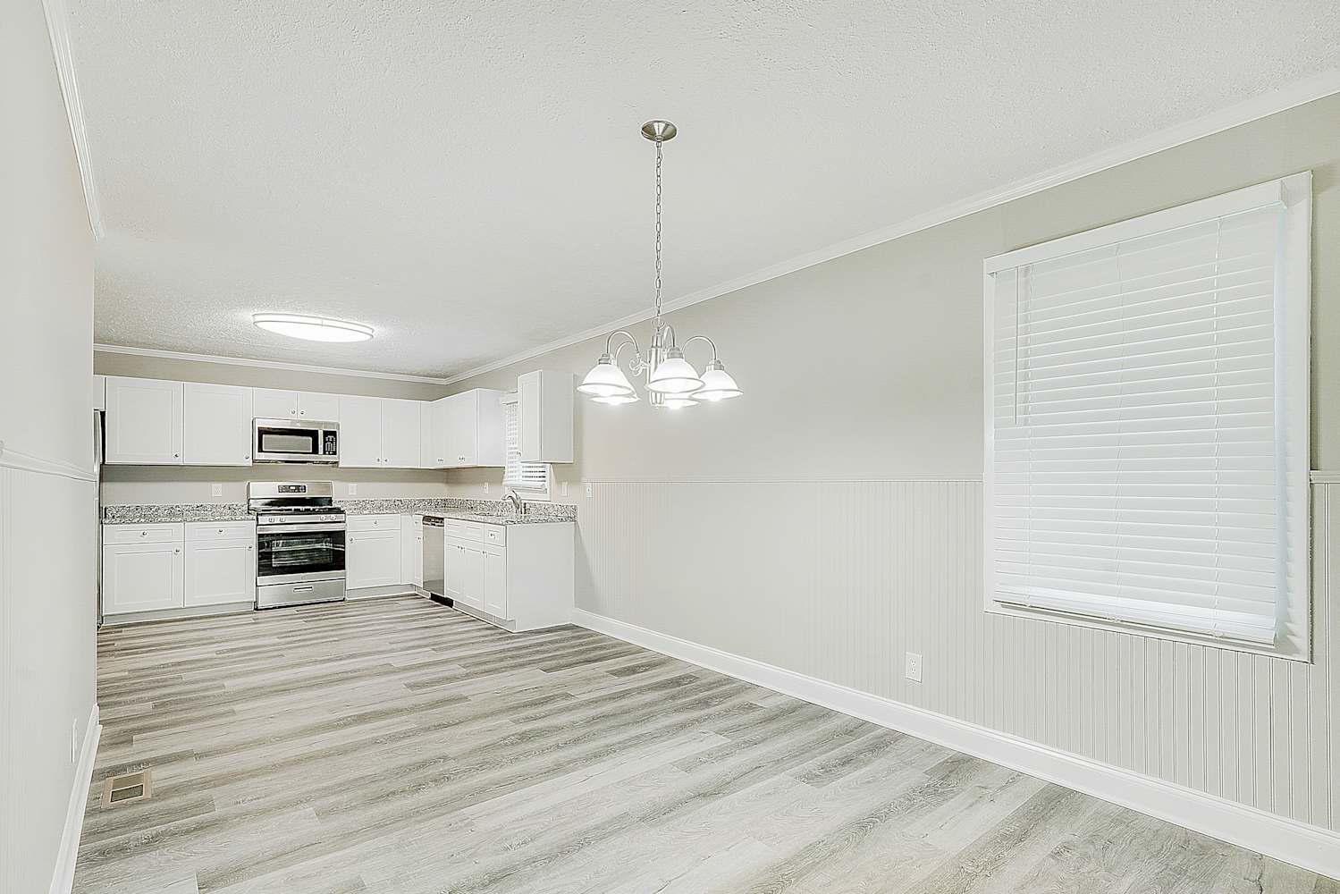 201 Chatooga Dr photo 5