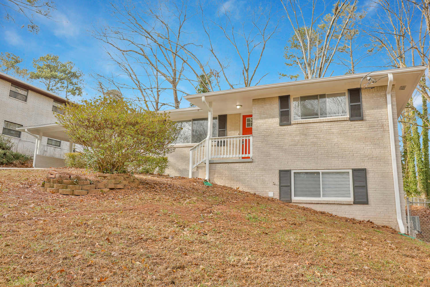 3140 Columbia Woods Dr photo 3